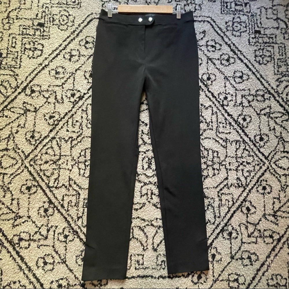 Ann Taylor 6T ankle pants.